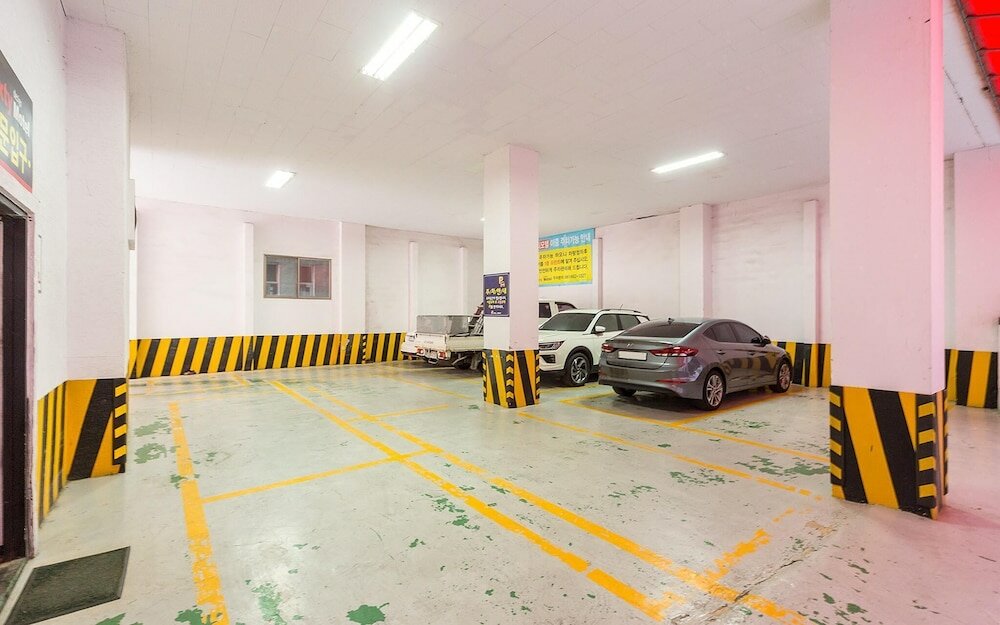 Фото Yeosu Hotel Sixty