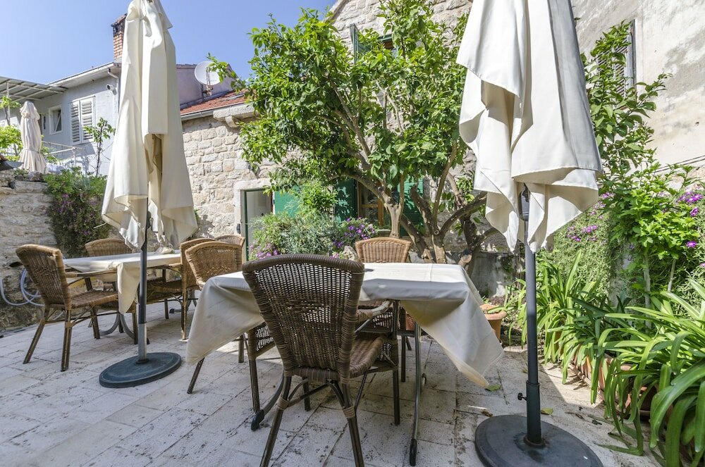 Фото Apartments and Room Lucijo