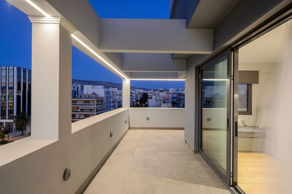 Фото The Convo Syngrou Apartments