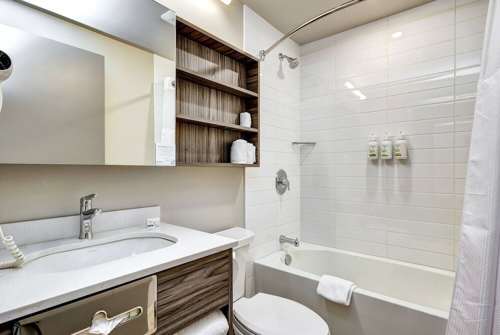 Фото Microtel Inn & Suites by Wyndham Kanata Ottawa West