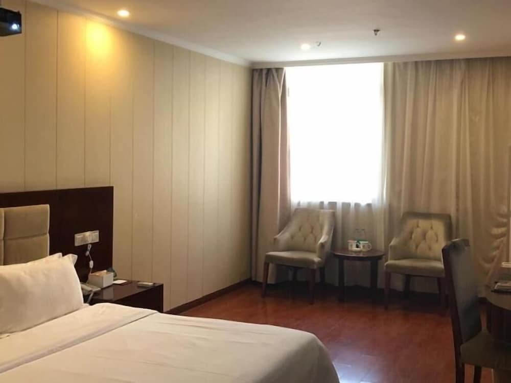 Фото GreenTree Inn Wuxi New District North Changjiang Road Jincheng Road Express Hotel