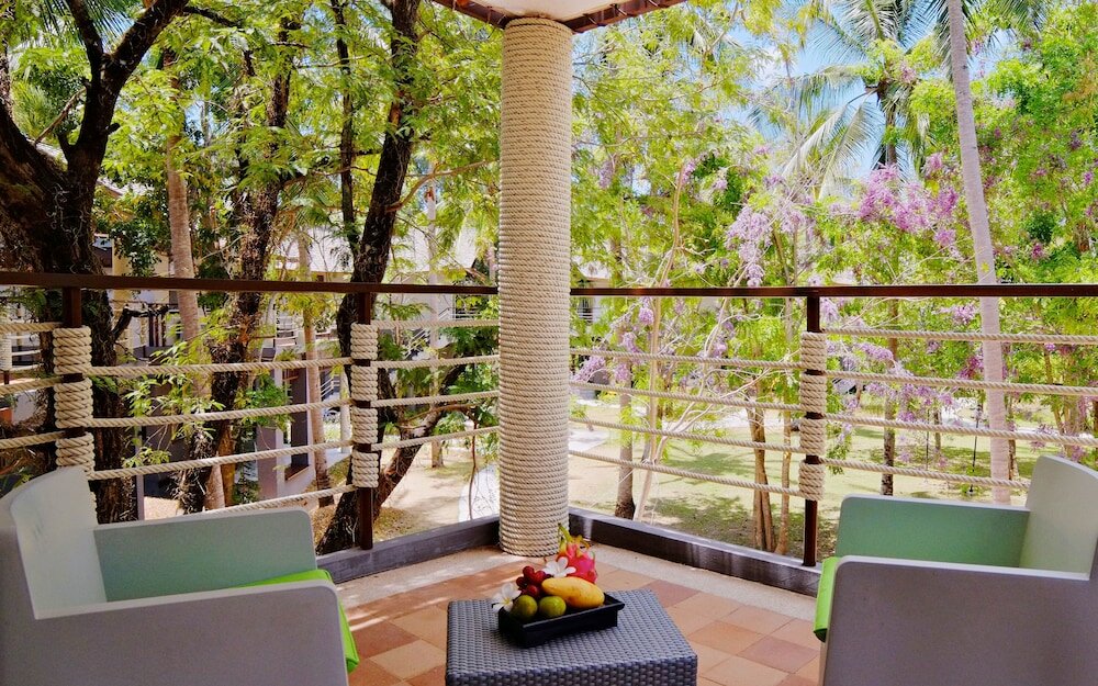 Фото Twin Lotus Resort and SPA