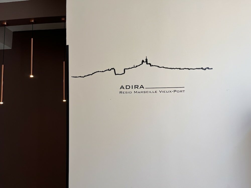 Фото Adira Résid'Marseille Vieux-Port