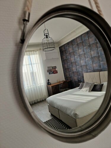 Гостиница Hipster Suites - Chez Axelle в Кольмаре