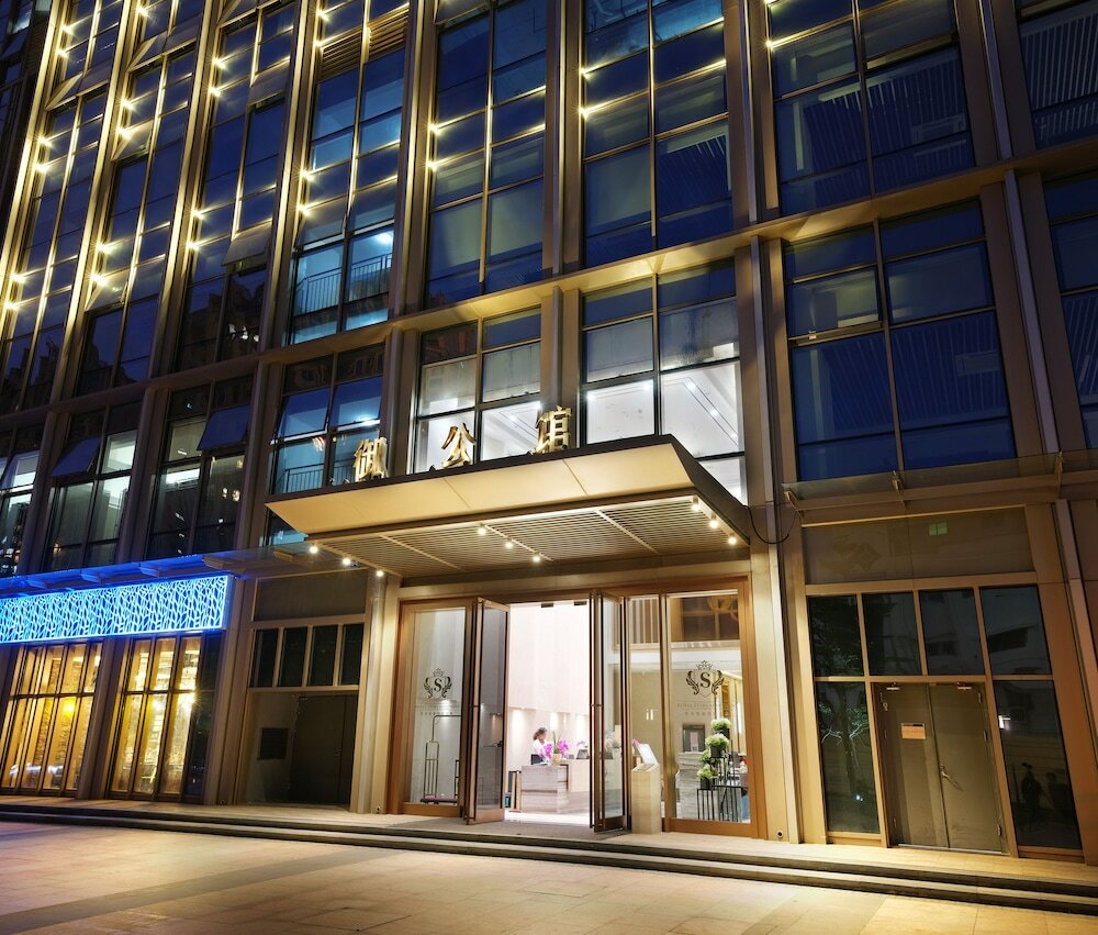 Фото Royal Star Apartment Central City Branch