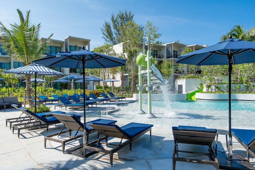 Фото Holiday Inn Resort Phuket Mai Khao Beach