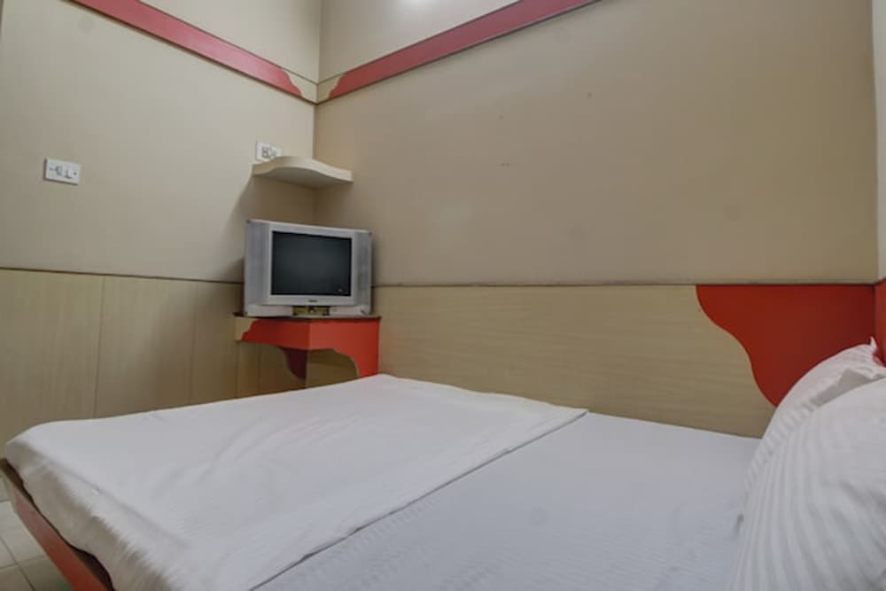 Фото Hotel Vasavi Residency