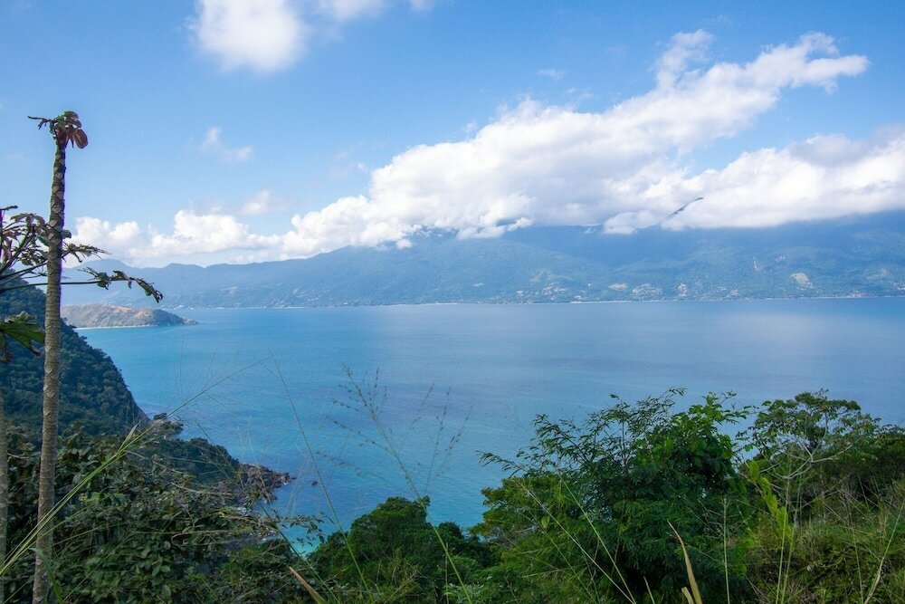 Фото Magnífica Mansão à 50m da praia de Barequeçaba para até 18 pessoas