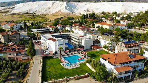 Гостиница Anya Resort Hotel в Гюнее