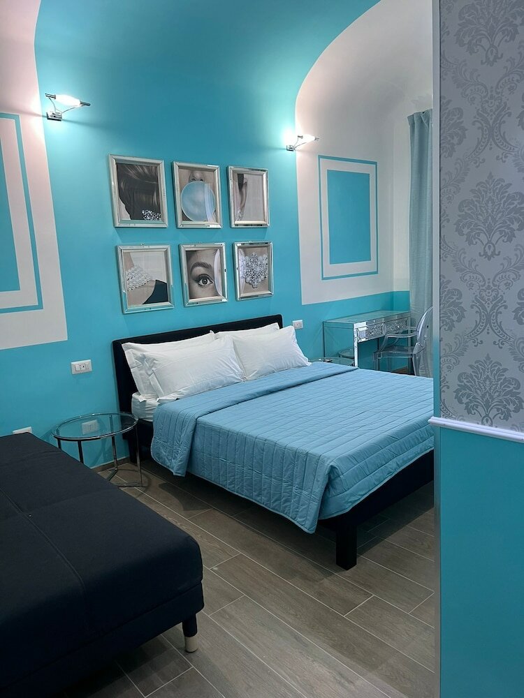 Фото The B Place Cola