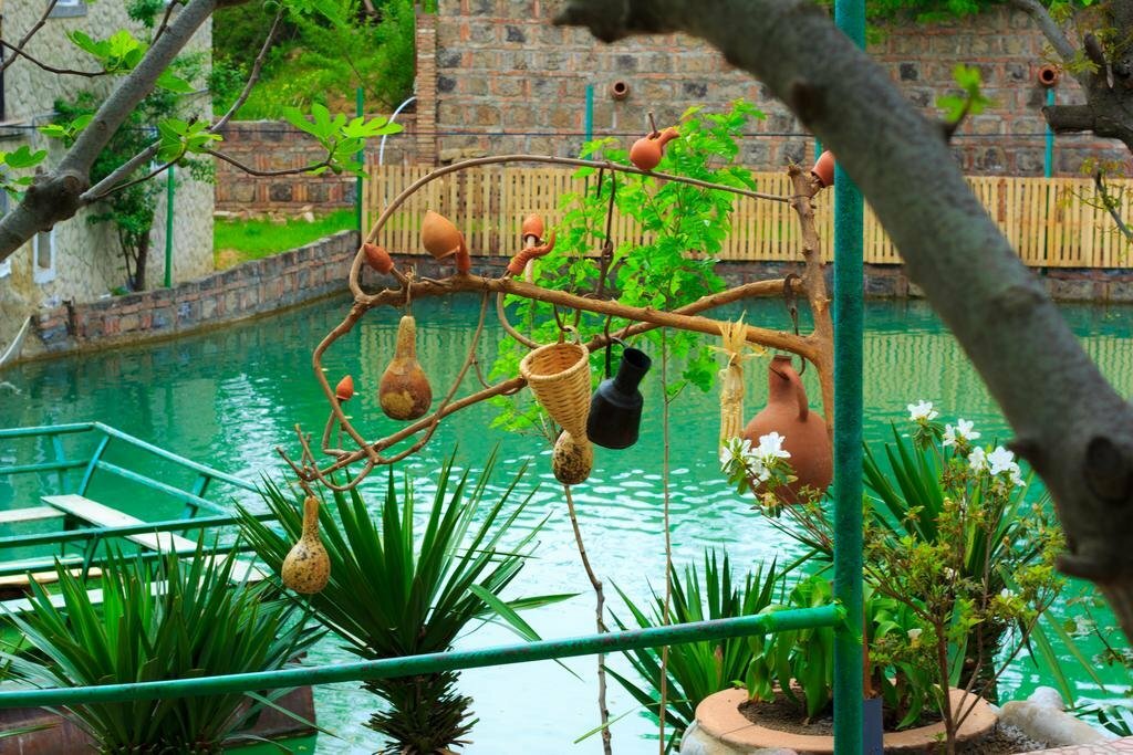 Фото Amiran's Lake