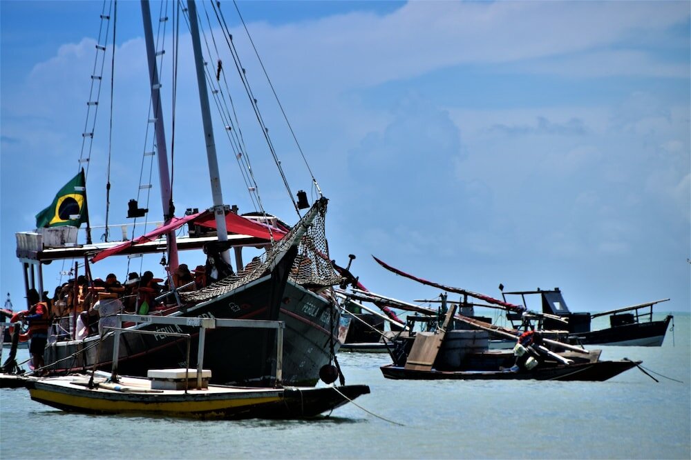 Фото Seaflats Iate Plaza Hotel