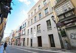 Renthas Fernando de Lesseps (Malaga, Calle Fernando de Lesseps, 5), hotel