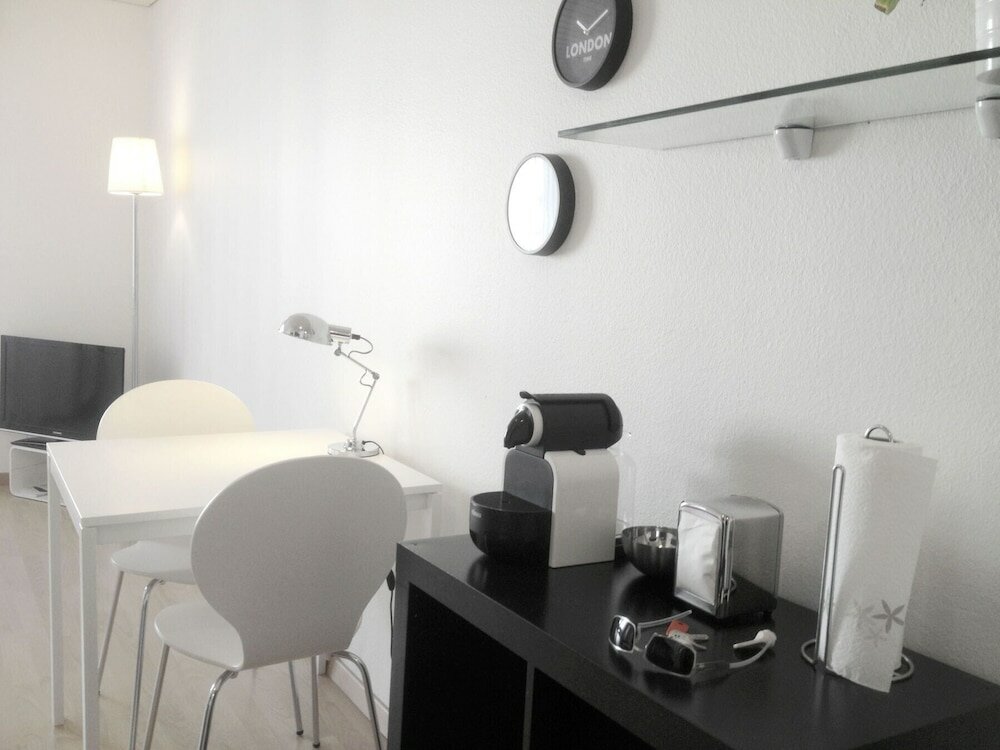 Фото Hitrental Central Apartments