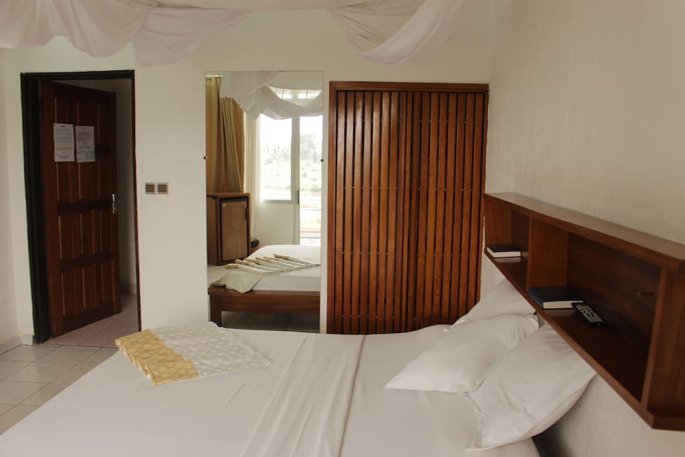 Фото Hostellerie De La Sanaga