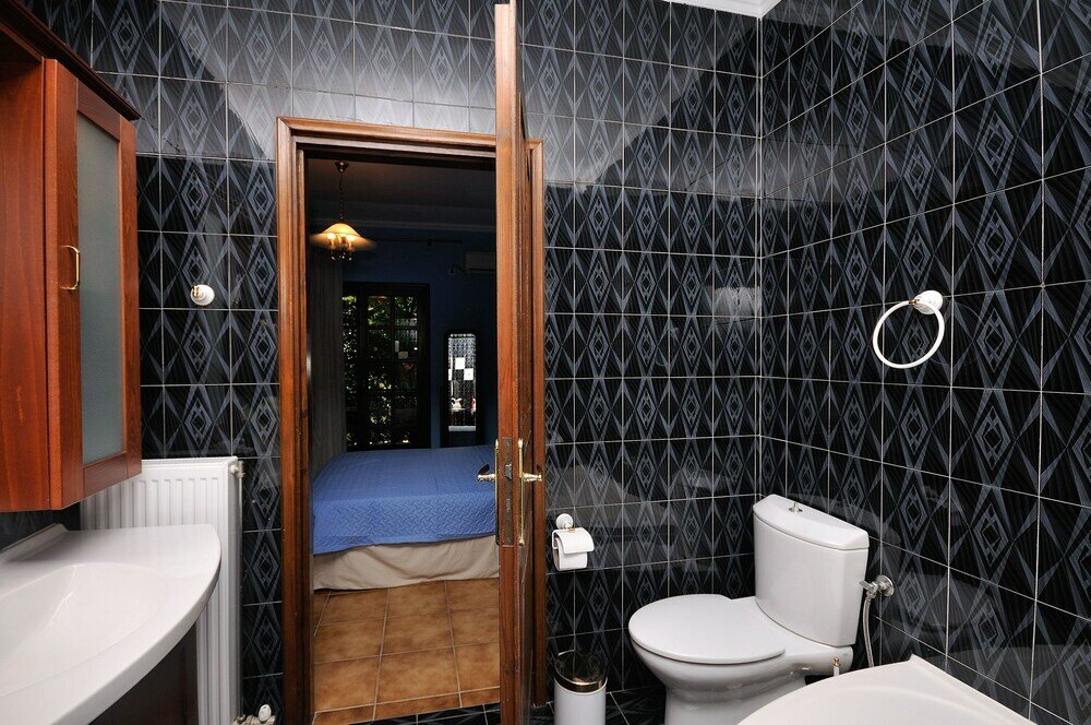 Фото Family Maisonette with Pool near Beach