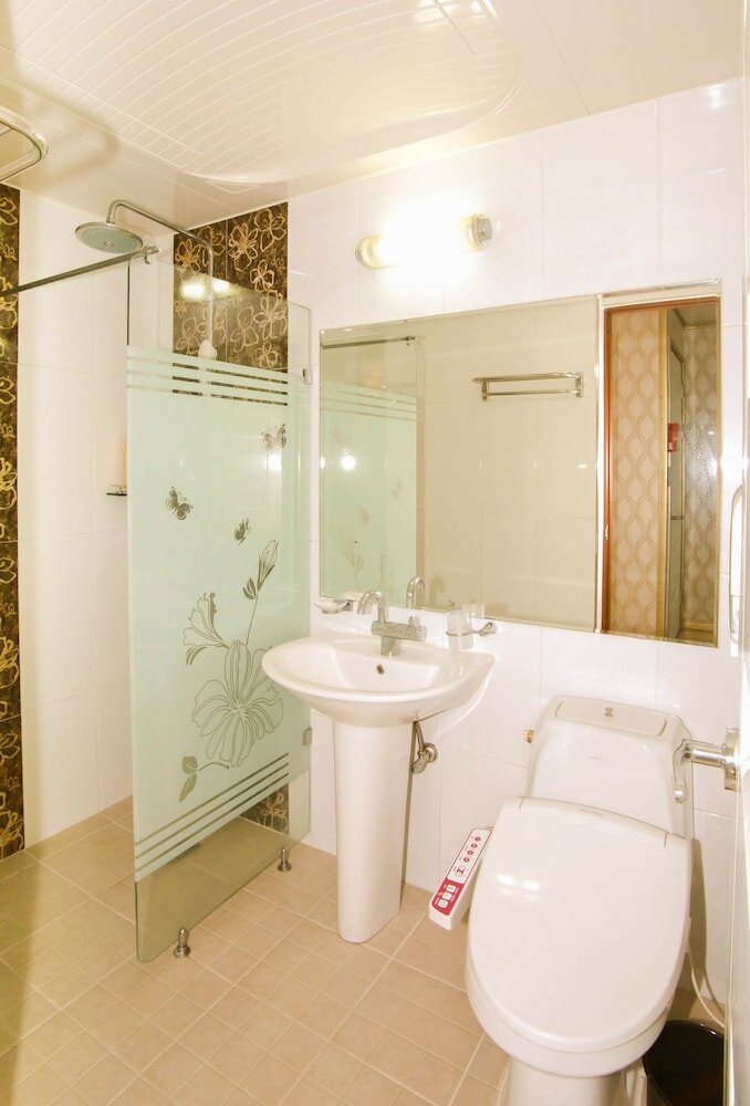 Фото Yeosu Beach Hotel