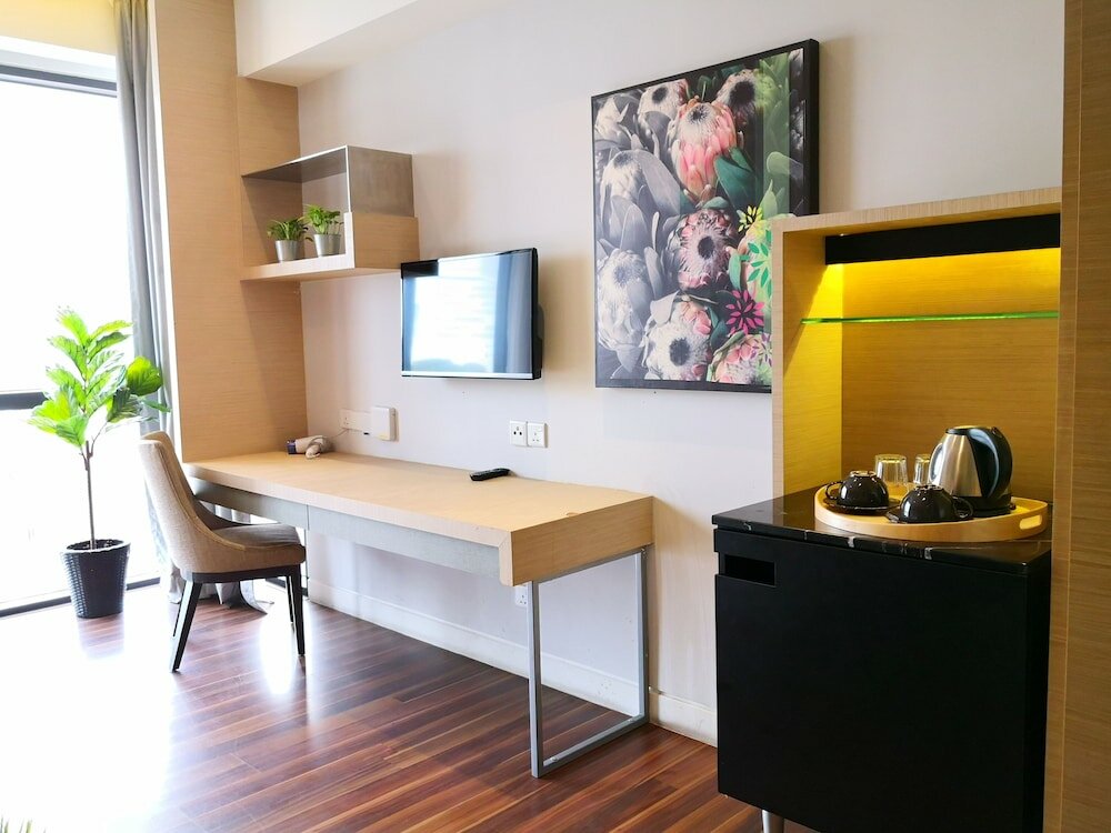 Фото D'majestic Place by Homes Asian 4