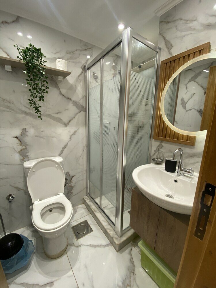 Фото Seven Seasons Hospitality