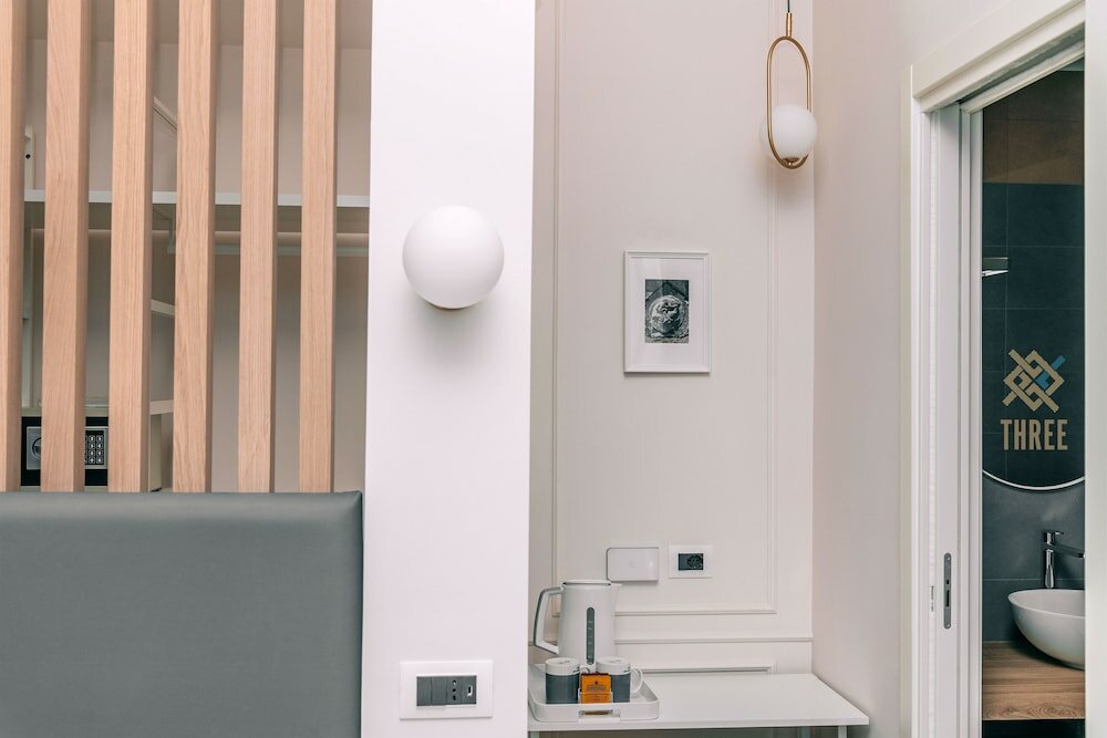 Фото Four - Acanfora Suites