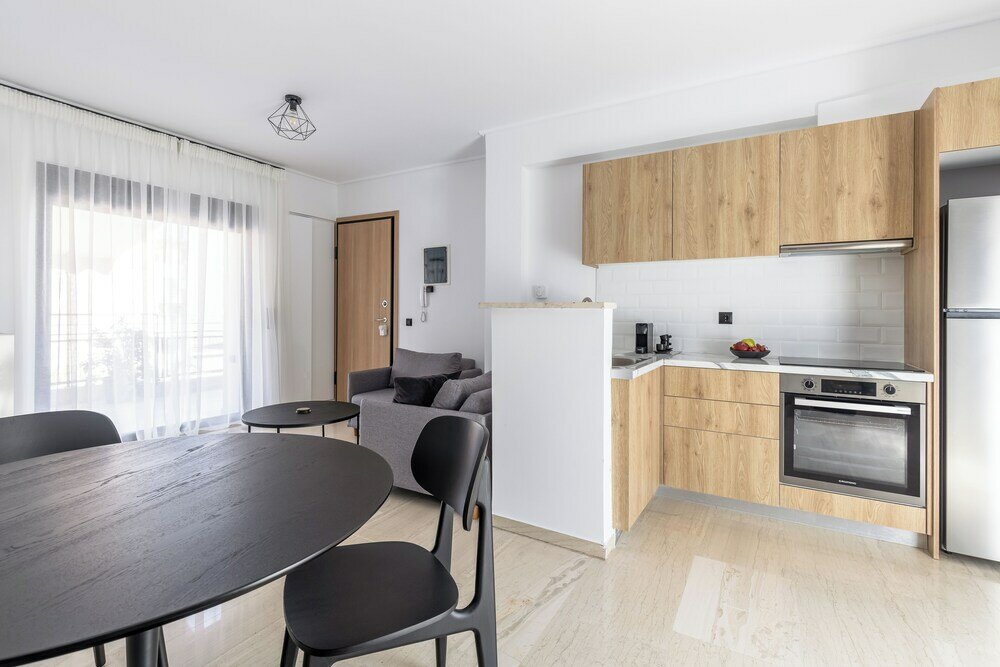 Фото Elliot Neapoli