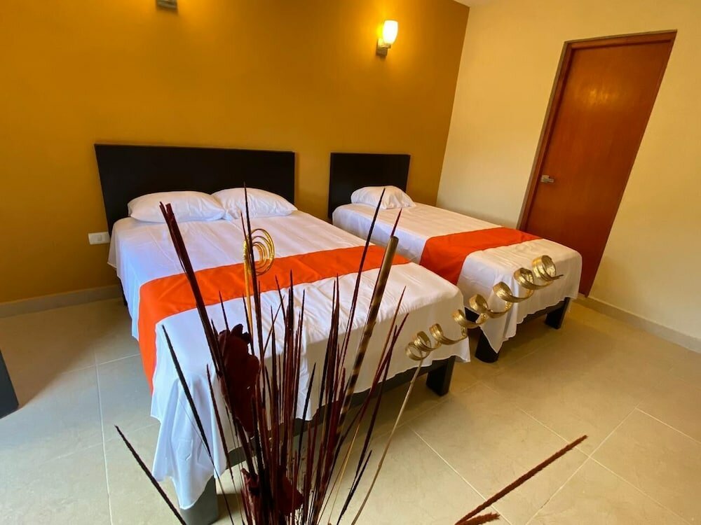 Фото Los Candiles