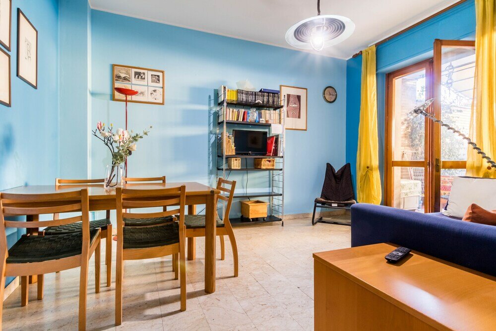 Фото Altido Quiet Apt w Terrace in Beautiful Area