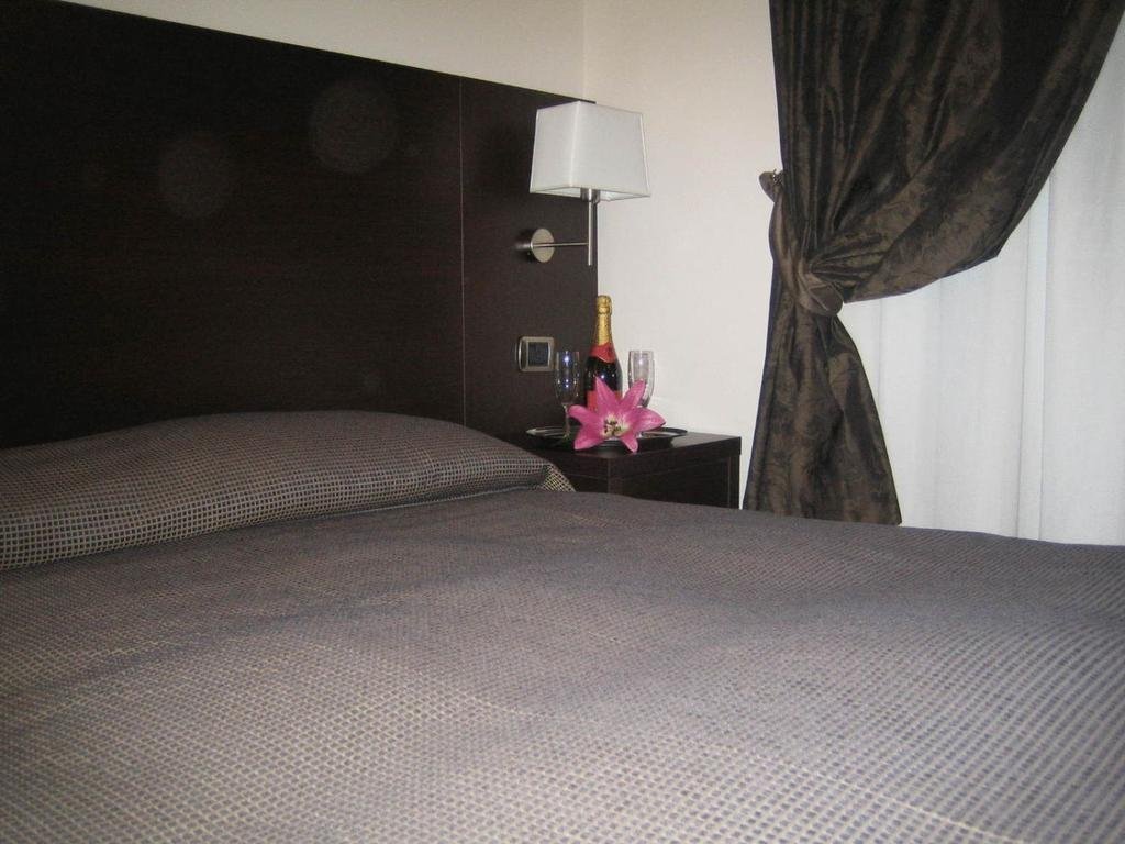 Фото Florida rooms comfort Hotel