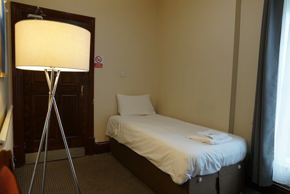 Фото Royal Hotel Kettering