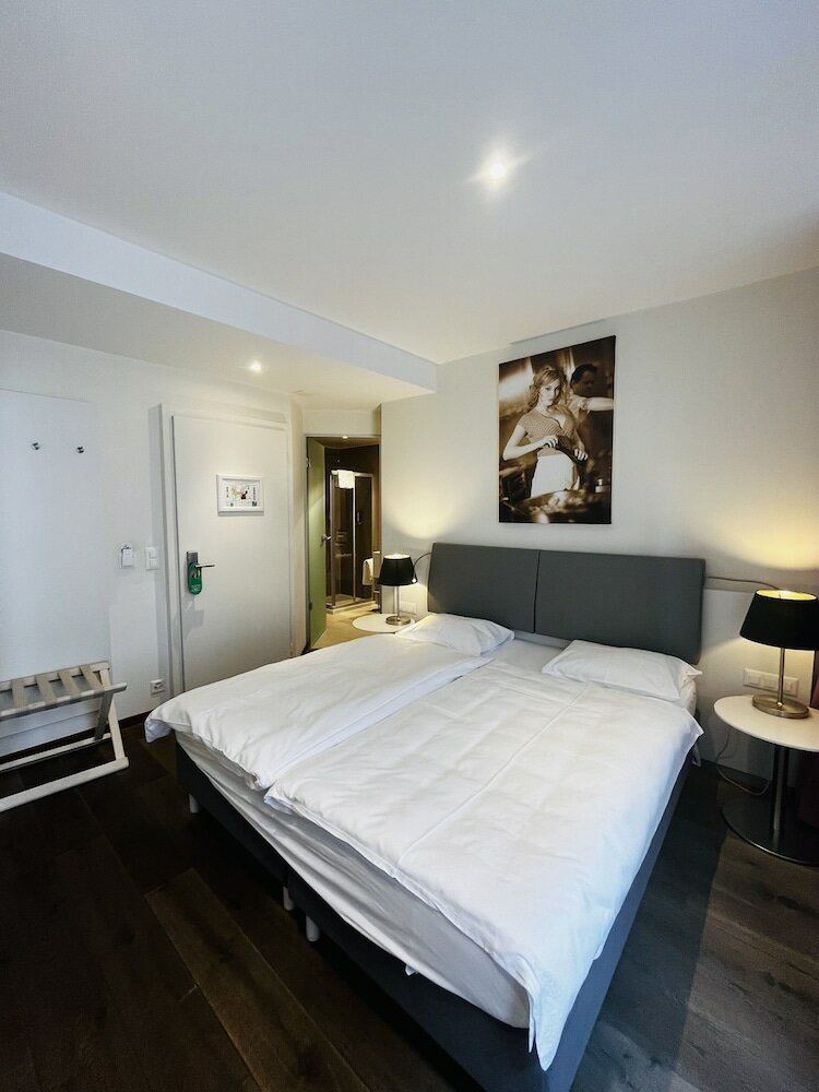 Фото La Rouvenaz