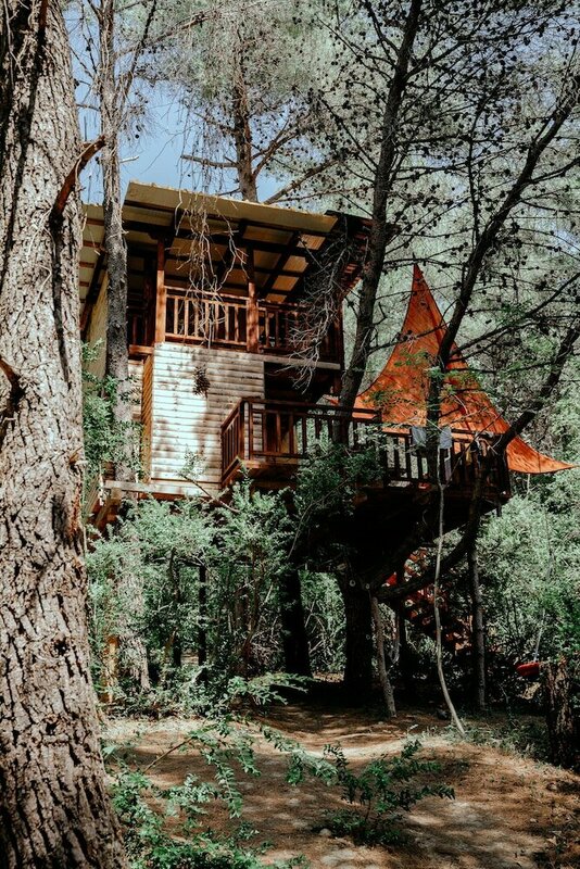 Гостиница TreeHouses Ljubač Glamping Robinson