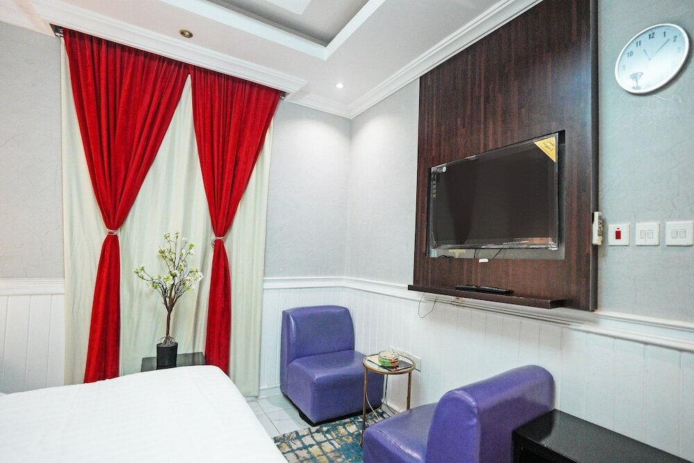 Фото Oyo 649 Al Thuraya Palace Apartments