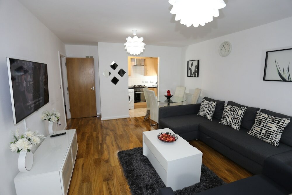 Фото 2 bed Riverview Bridge House Apartment