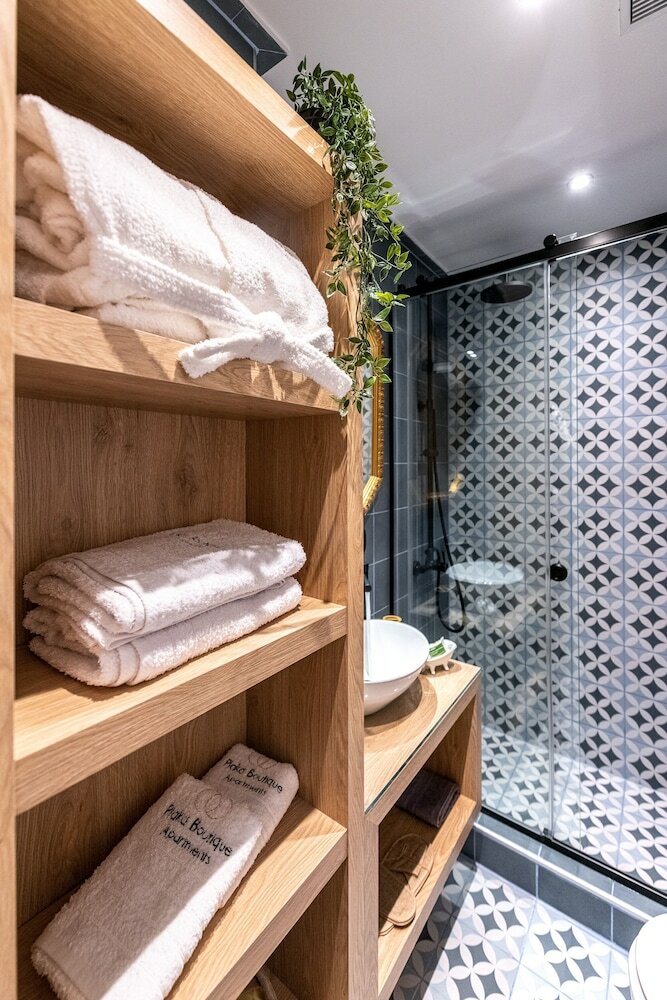 Фото Plaka Boutique Apartments