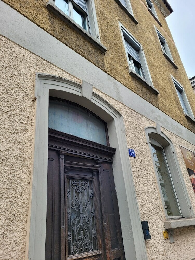 Фото Zh Seefeld - Hitrental Apartment