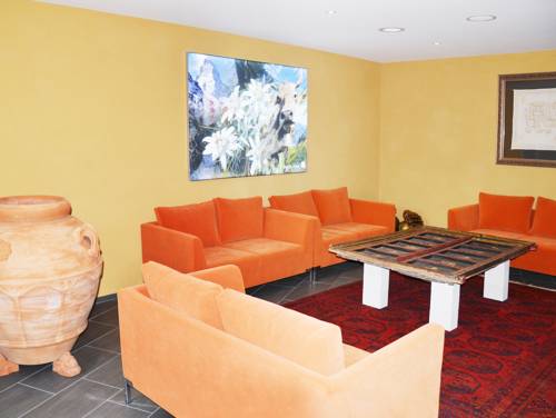 Фото Hotel Swiss Star