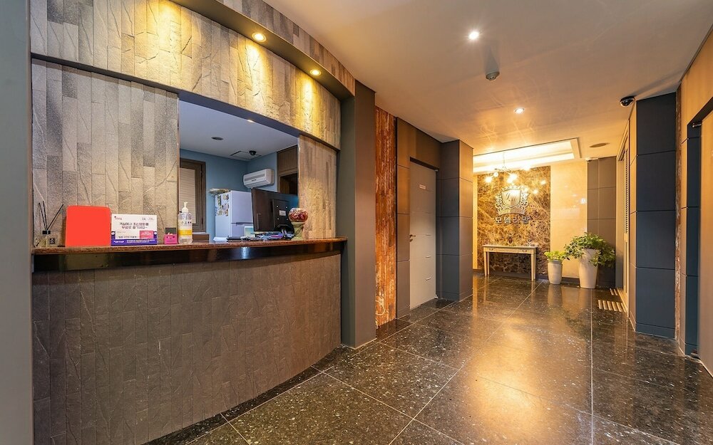 Фото Bucheon L'amant