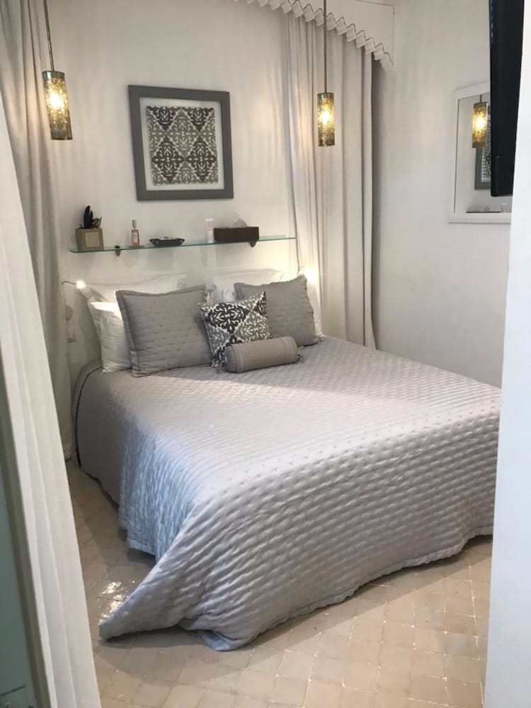 Фото Riad Elvica