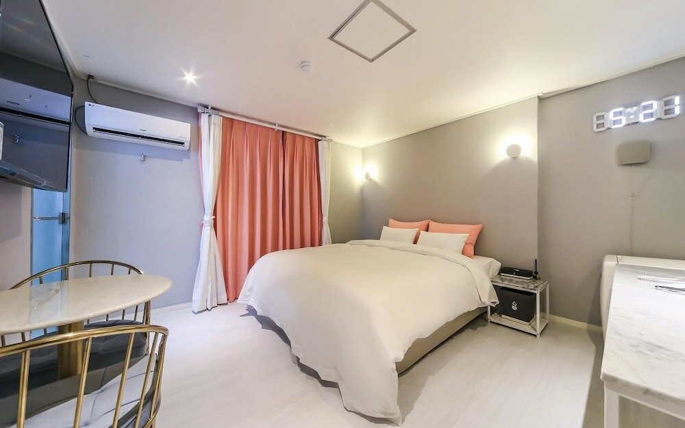 Фото Hotel Momo Juice