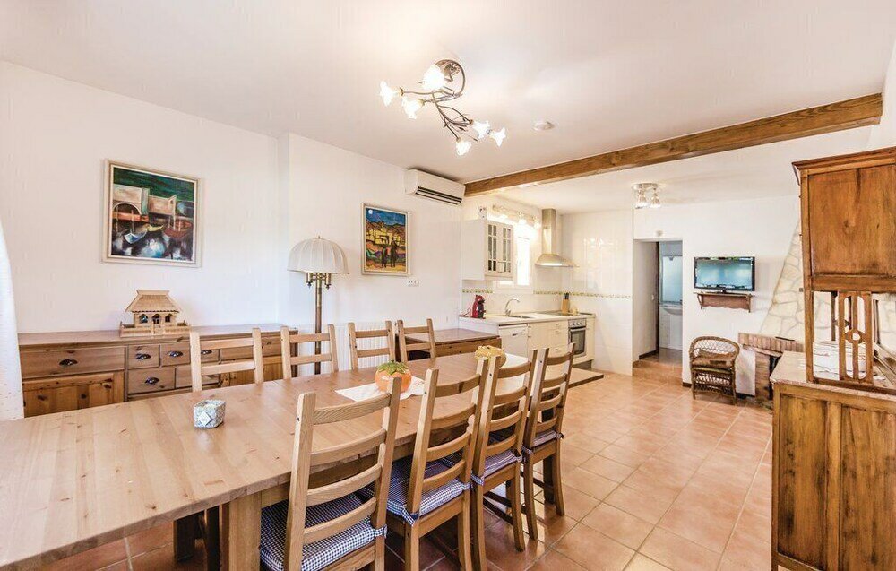 Фото InmoBooking Mas xanxo