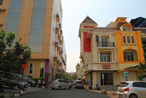 Гостиница Hotel Syariah Mama Cengkareng в Тангеранге