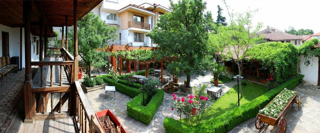 Фото National Palace Hotel