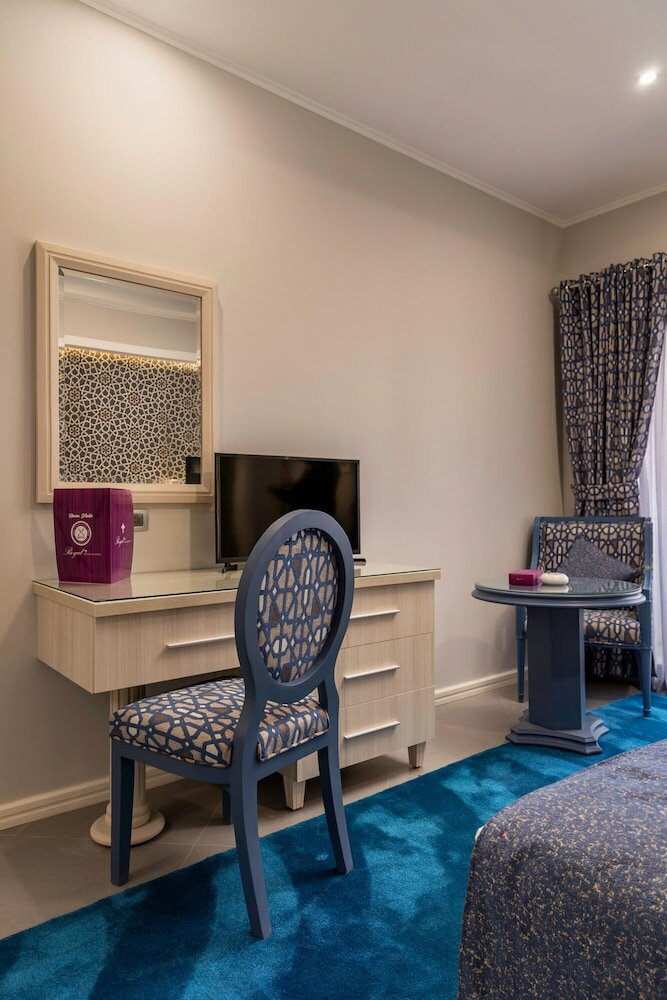 Фото Royal Day Plaza Hotel