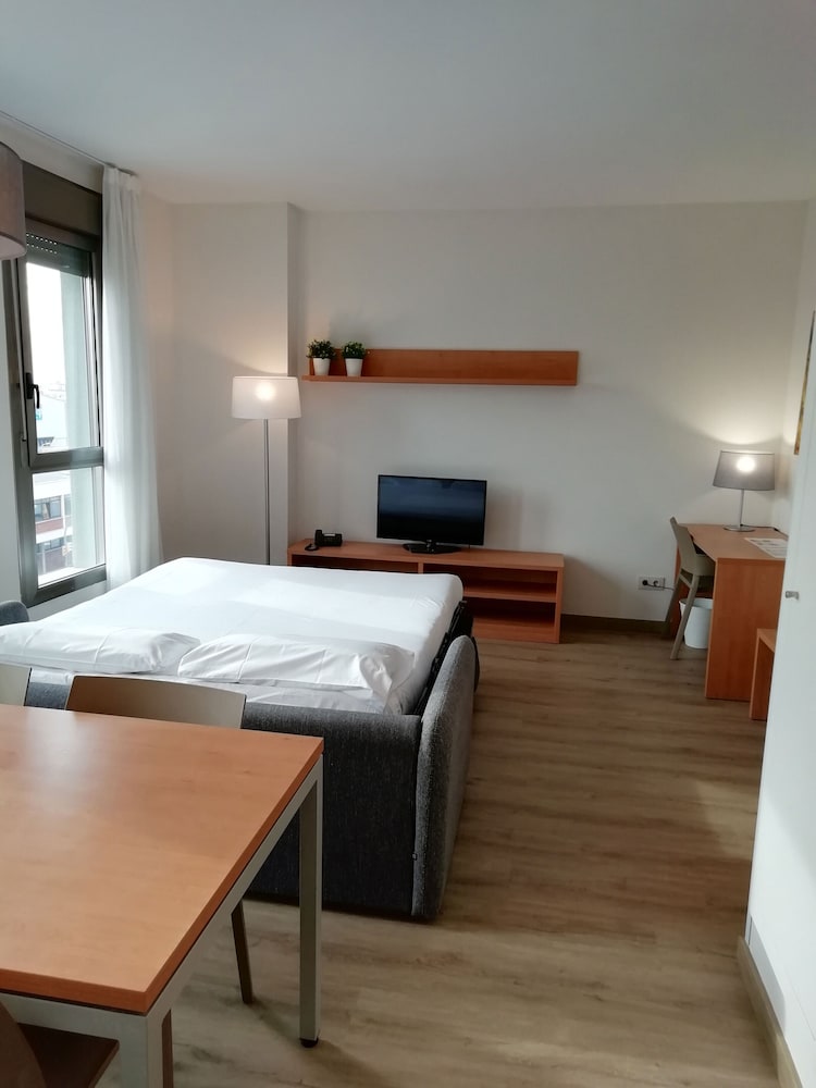 Фото Aparthotel Aura Park 