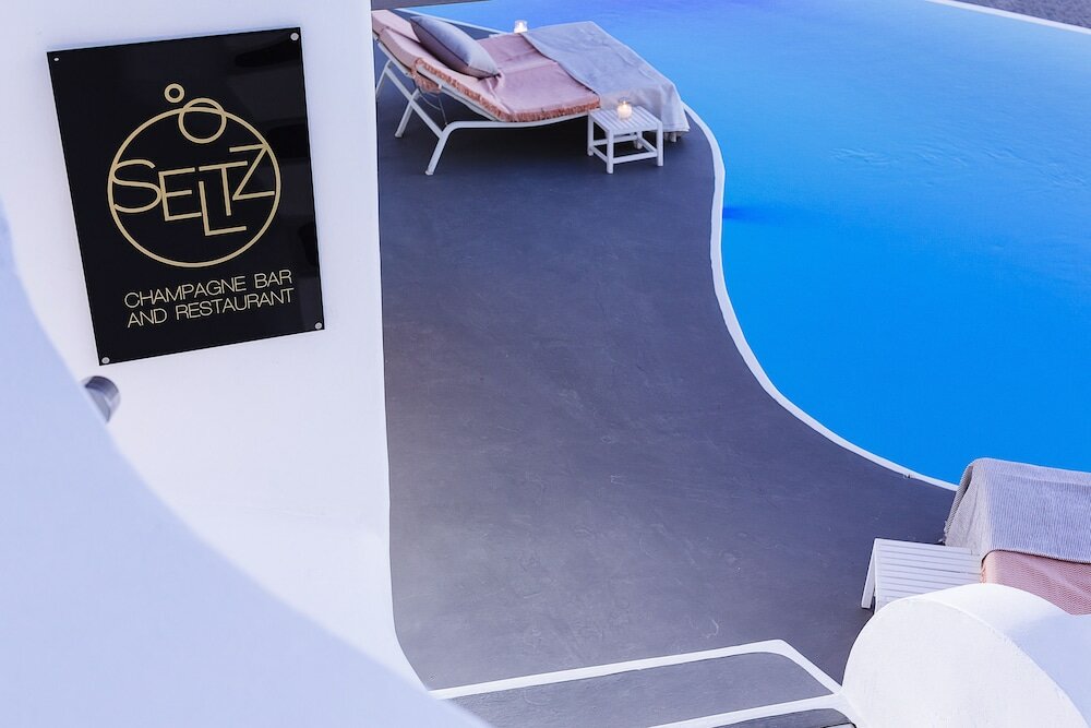 Фото Katikies Santorini