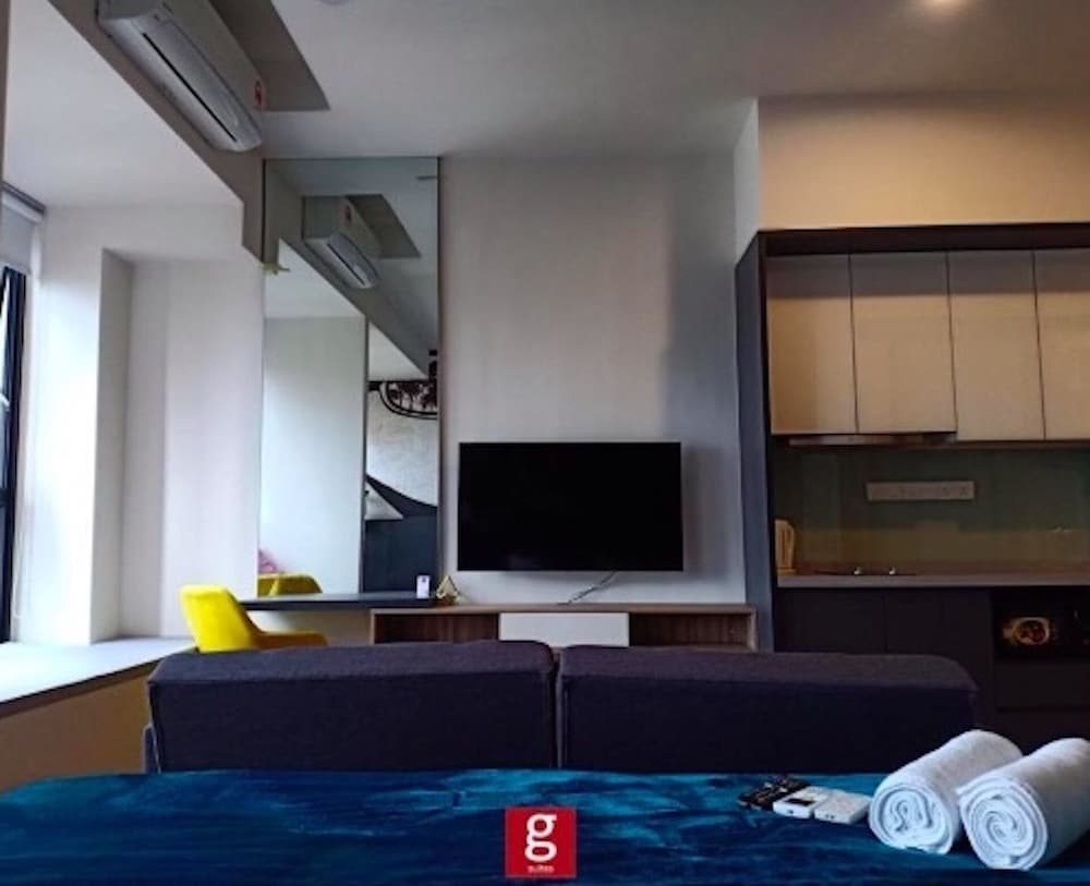 Фото Ceylonz Suites Klcc by Mana-Mana