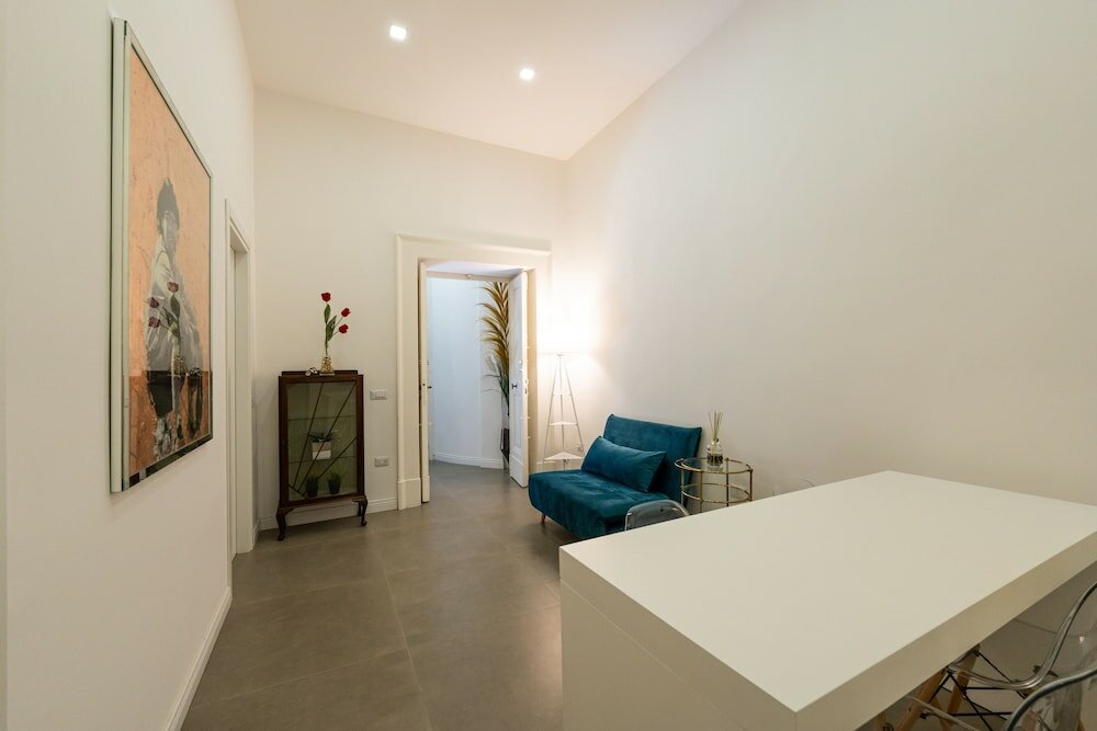 Фото Palazzo della Porta - VIA Toledo 55