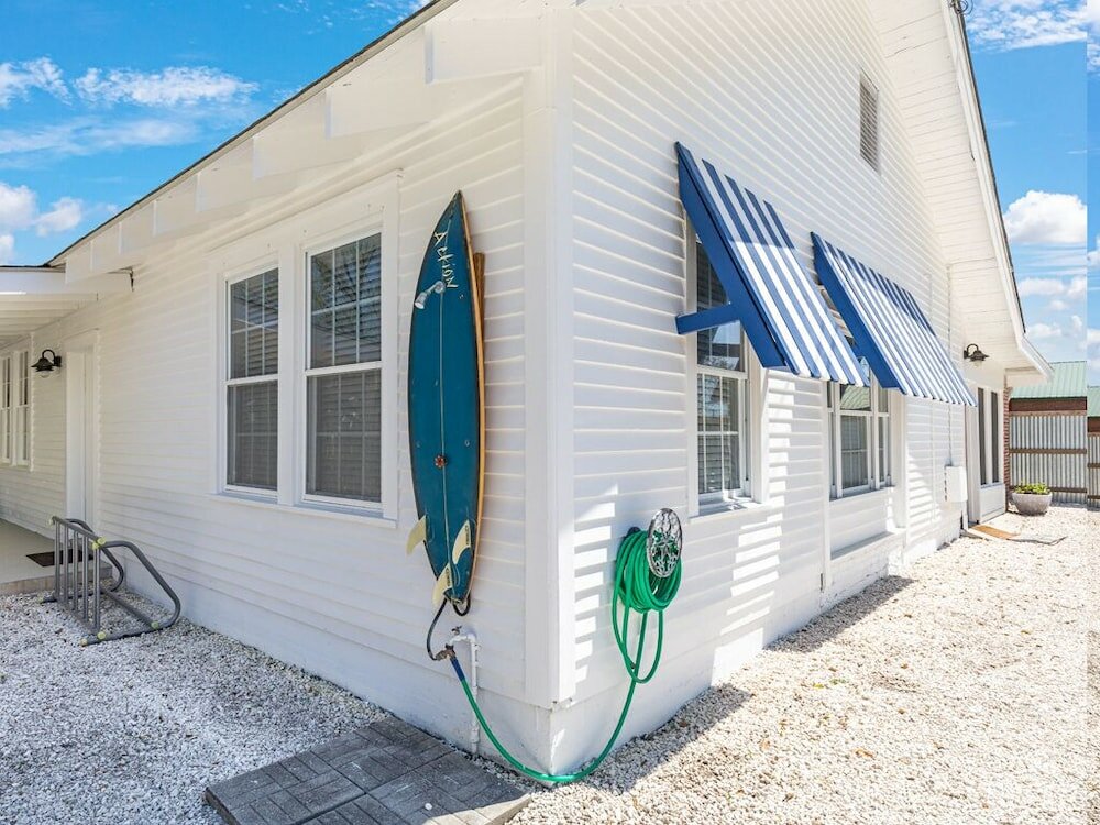 Фото Beach Bum Inn