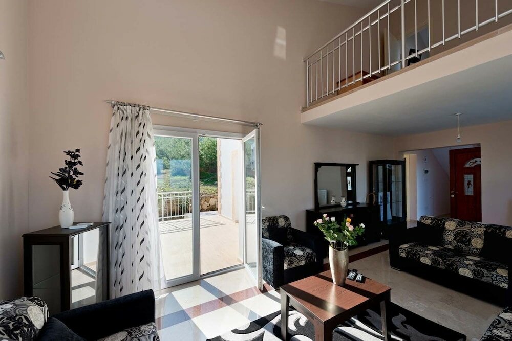 Фото Villa Lagoon by Amy Villas