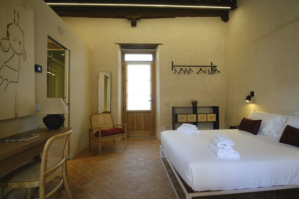 Фото Badia Giulia Prestigious Historical B&b